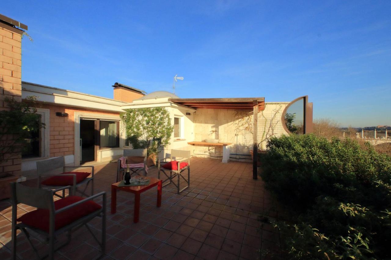 Lejlighed Beautiful Loft In Ponte Milvio With Terrace *