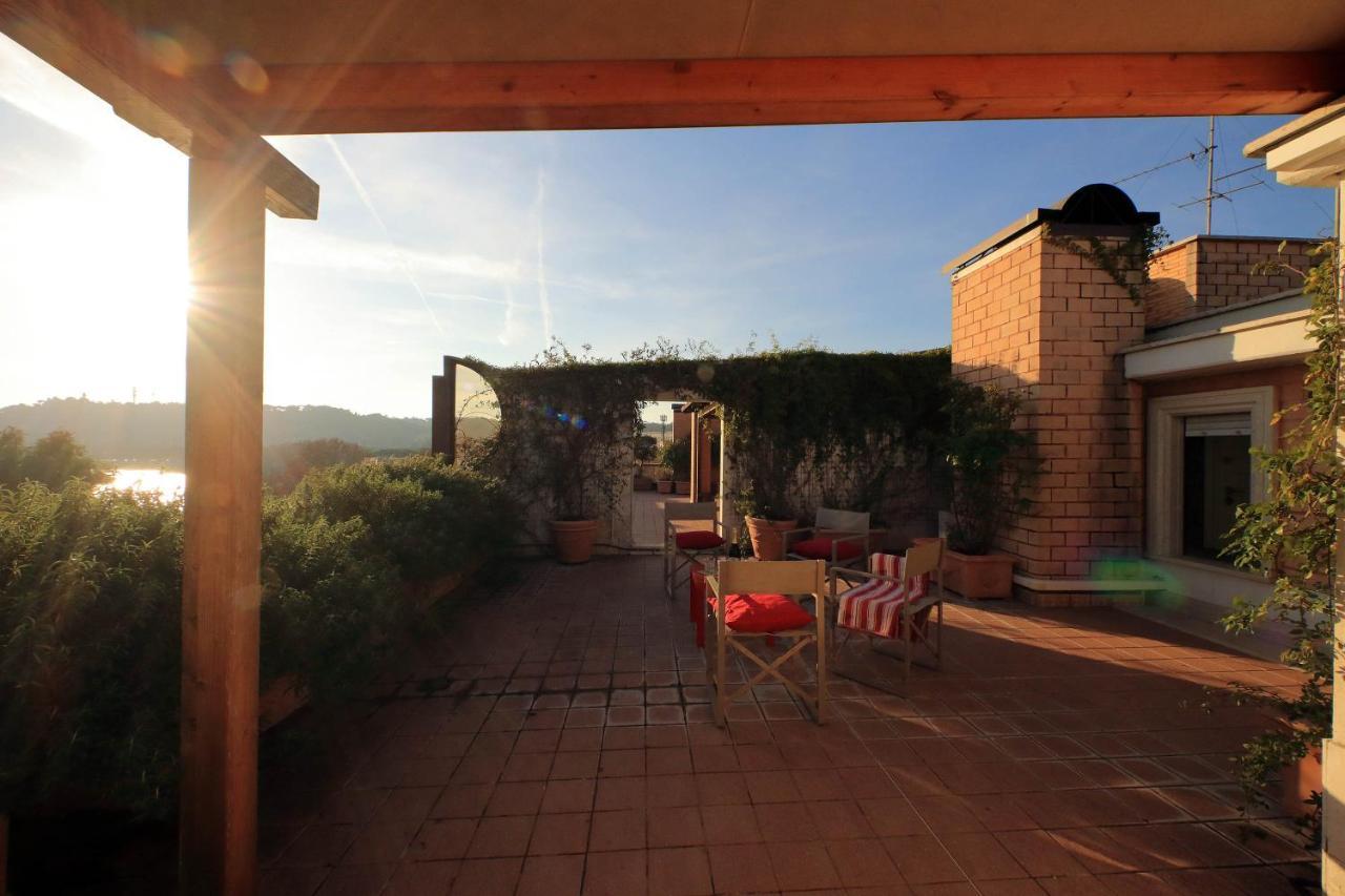 Beautiful Loft In Ponte Milvio With Terrace Lejlighed Rom